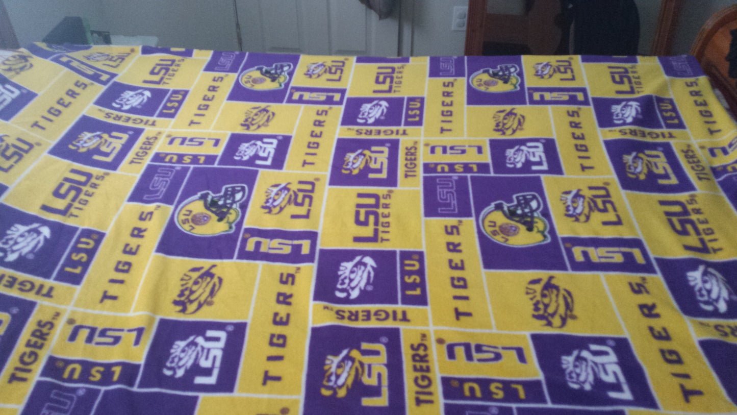 Custom Fleece Blankets